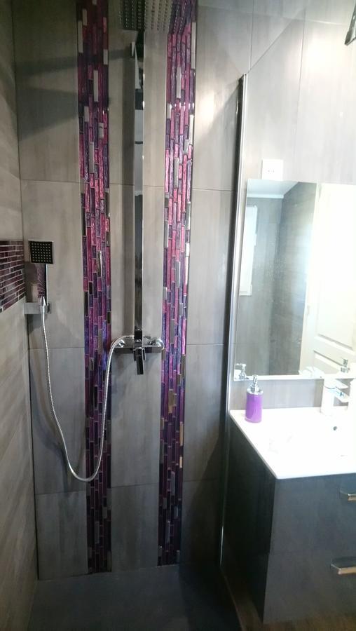 Appartements Dans Villa Privee Avec Piscine, Jardin, Parking Clos, Wifi, Climatisation Meyreuil Buitenkant foto