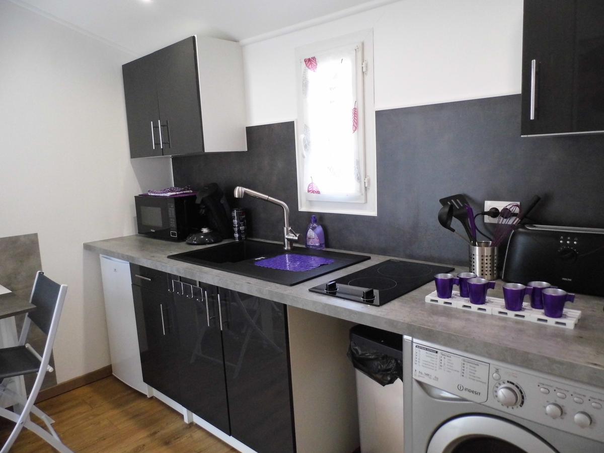 Appartements Dans Villa Privee Avec Piscine, Jardin, Parking Clos, Wifi, Climatisation Meyreuil Buitenkant foto
